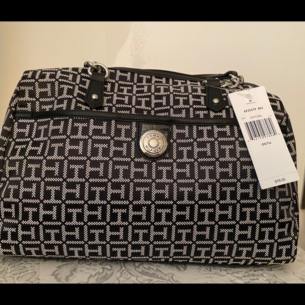 Tommy Hilfiger purse, B&W with silver straps